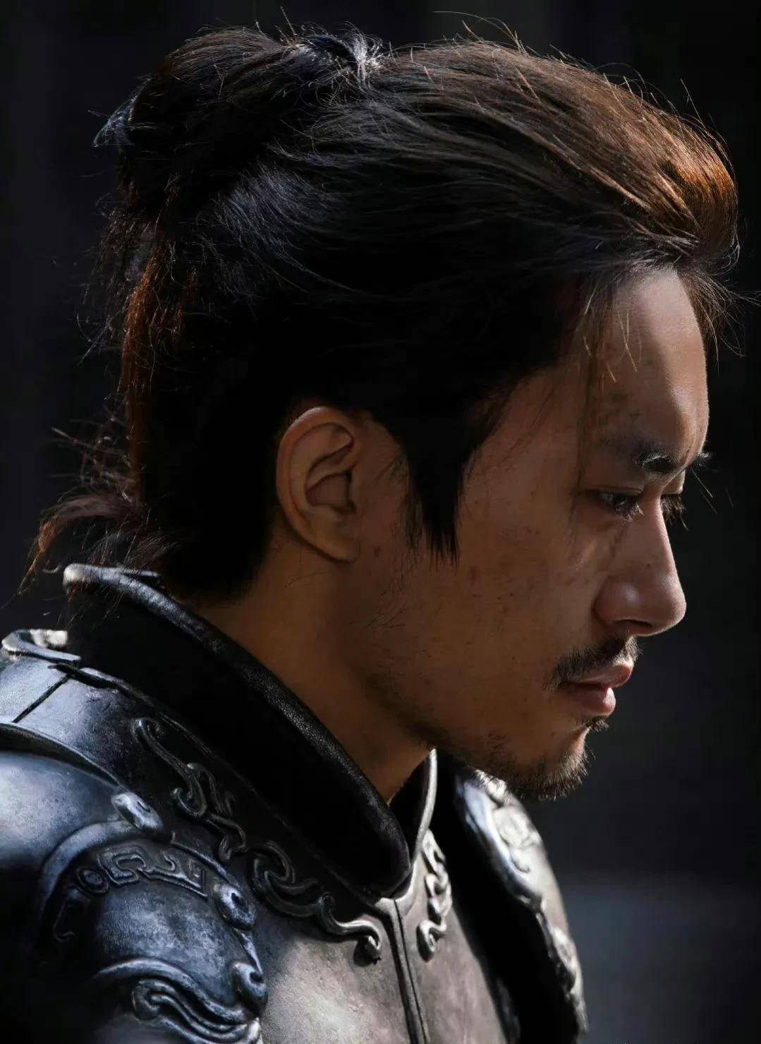 《满江红》观后感：岳飞的棺材板都要按不住了