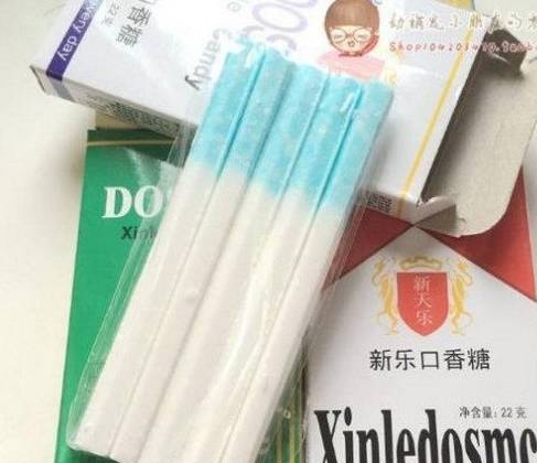 那几种零食是小时候更爱吃的 经常用最初一种来“拆成熟”