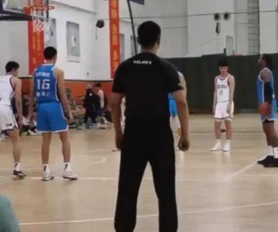 。