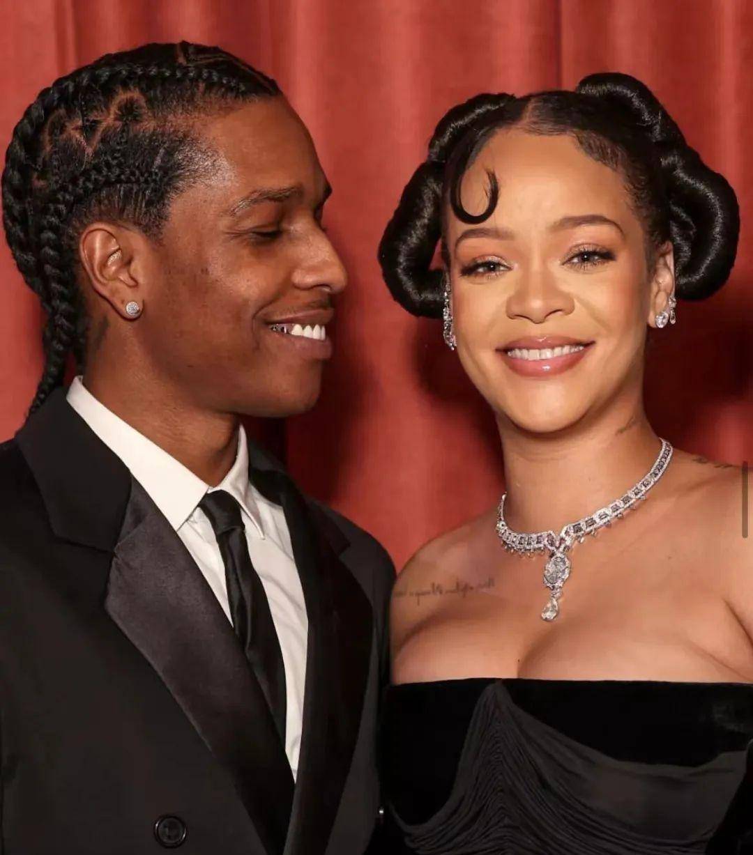 �ٹ���ͦ�жǳ����𱬣�����������ɳ���������