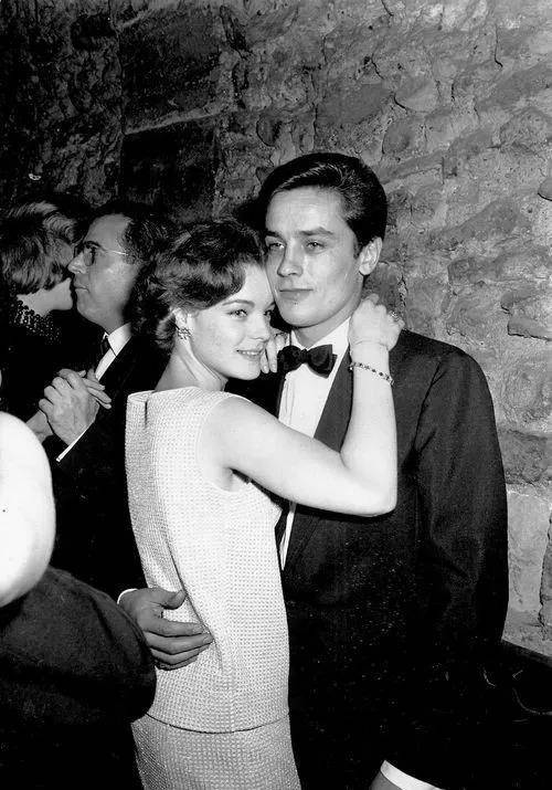 ����·�����͡����繫������Ů����������Щƽ���ġ������� ...