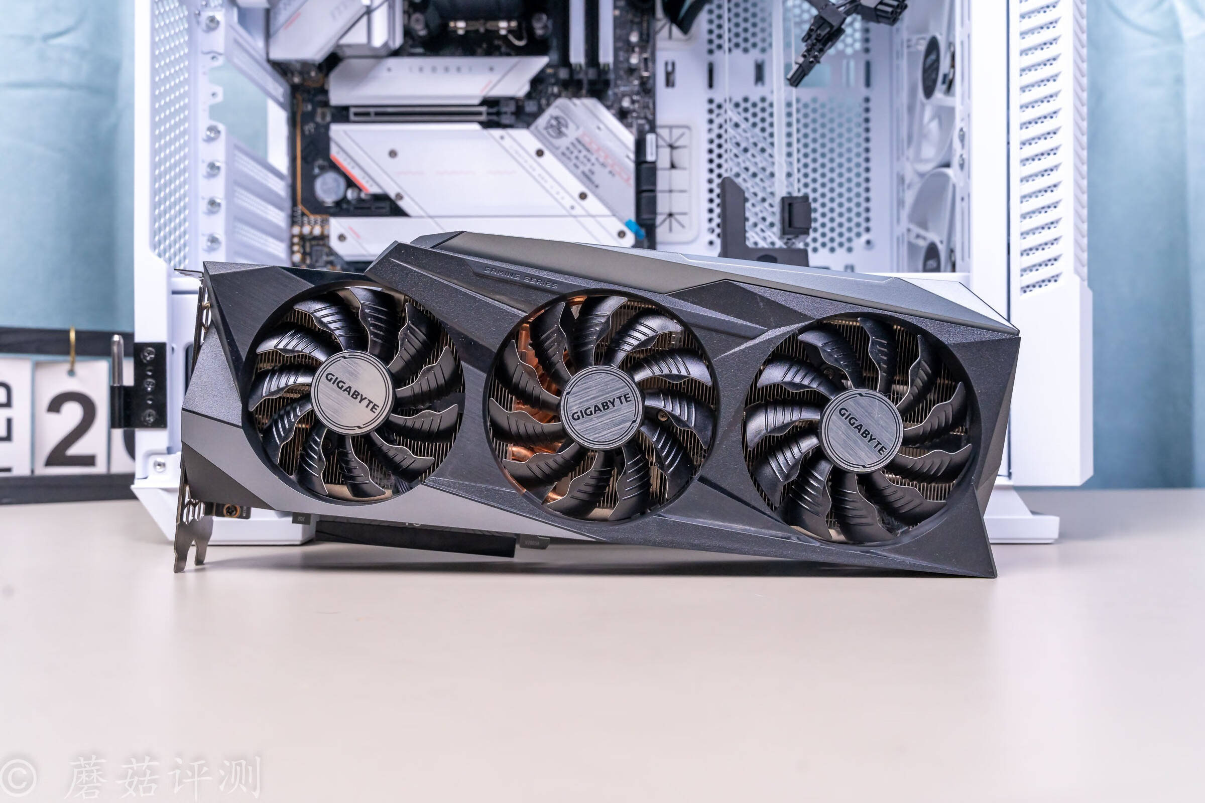 性价比之选，动手二手RTX3090，技嘉RTX 3090魔鹰OC显卡 评测