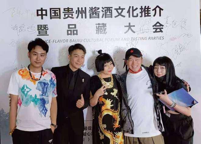 ˹Ȼ���鿪����κȻ �������������·���