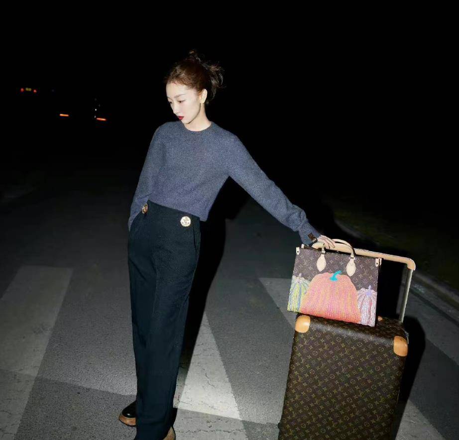 �ܶ�������������ƶ�Ҫ����վ����ͬ��ɻ����㣬Ϳ�촽�� ...