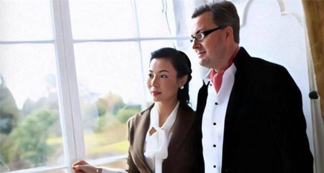 ���Ů�����������С����ϼҲ�֪������ӵ��6000ƽ��լ ...