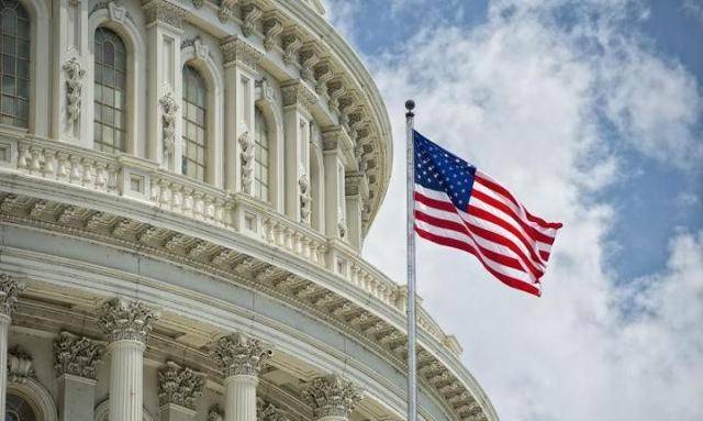 ��������λ�̳�ս���ڼ䣬Ӣ����̸�Լ�ս�����ս�