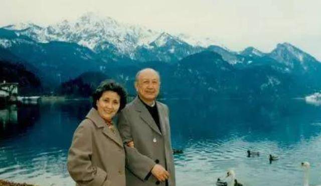 ��Ӣ̸Ǯѧɭ������÷����ͷ�������ĭ62�أ�����ȴ�ܲ��� ...