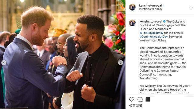 Ӣ�����ռ���ͬ��÷��������Ц���к�������������Į�� ...