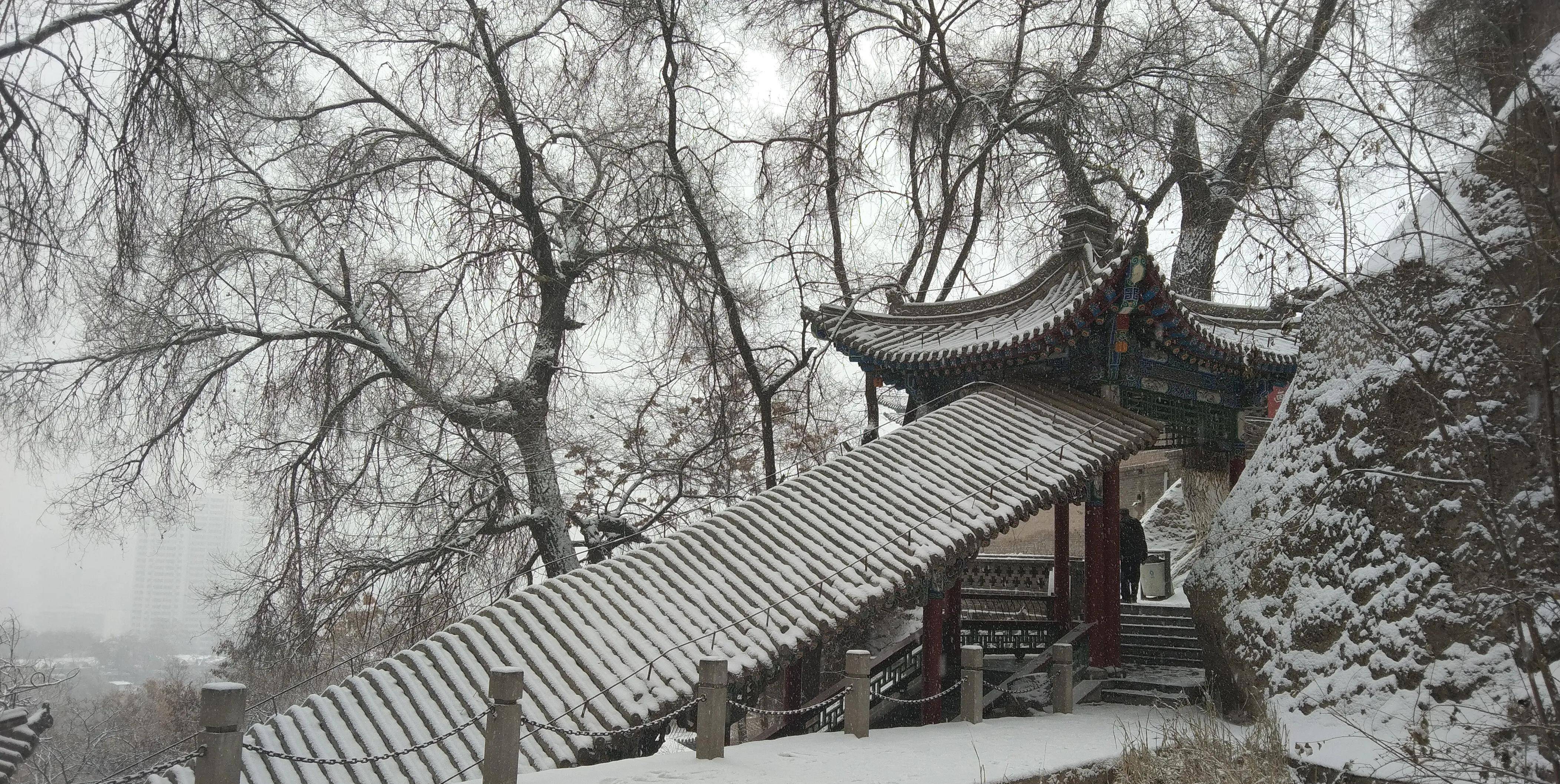 陇原行旅日志~五泉山春雪（兰州城有话说）