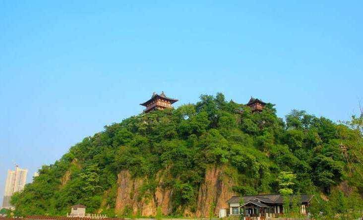 江苏又一山脉走红，享“全国第一山河”之誉，不输华山却少有人知