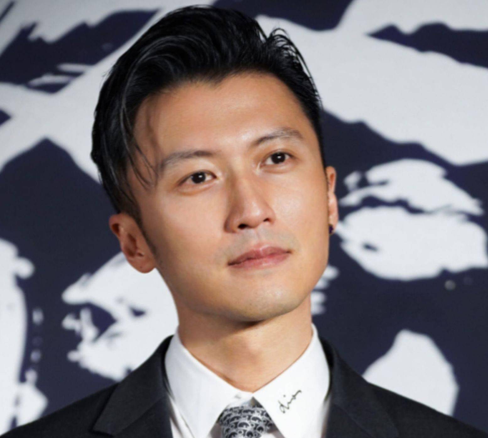 ����л����ϡ�к�����������λ�2000����ǣ�֣��Ű�֥ ...