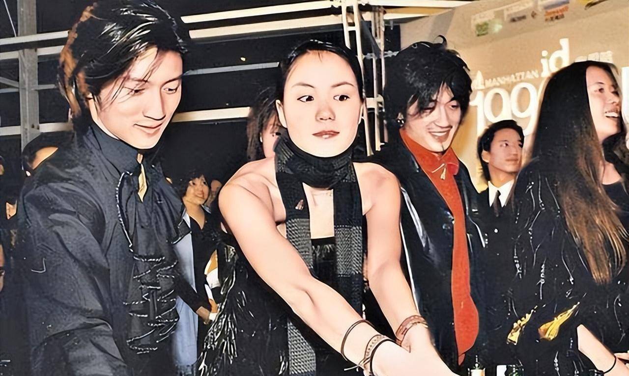 ����л������ƶ���������ǣ�֡�����������ҵĿ�ģ�