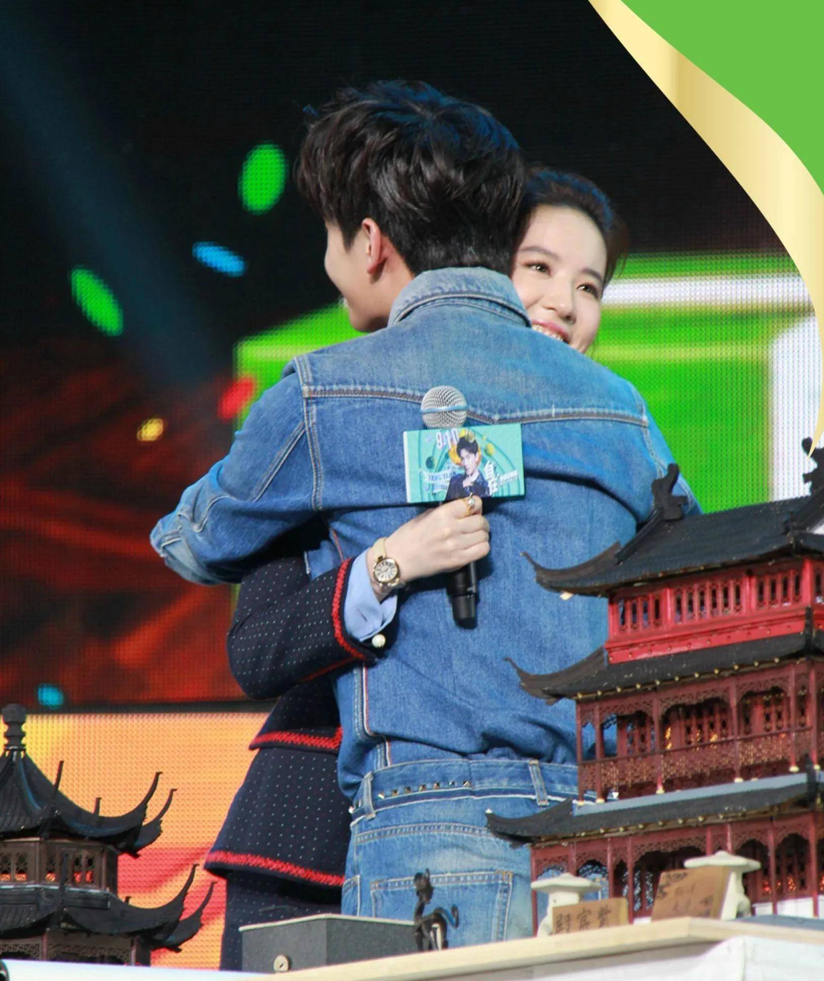 �����������ˣ���������̨������ӵ����΢��֮ҹ��Фս ...