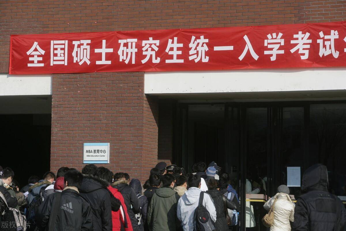 这些学校初试占比高达70%！考研择校注意，初、复试占比很关键