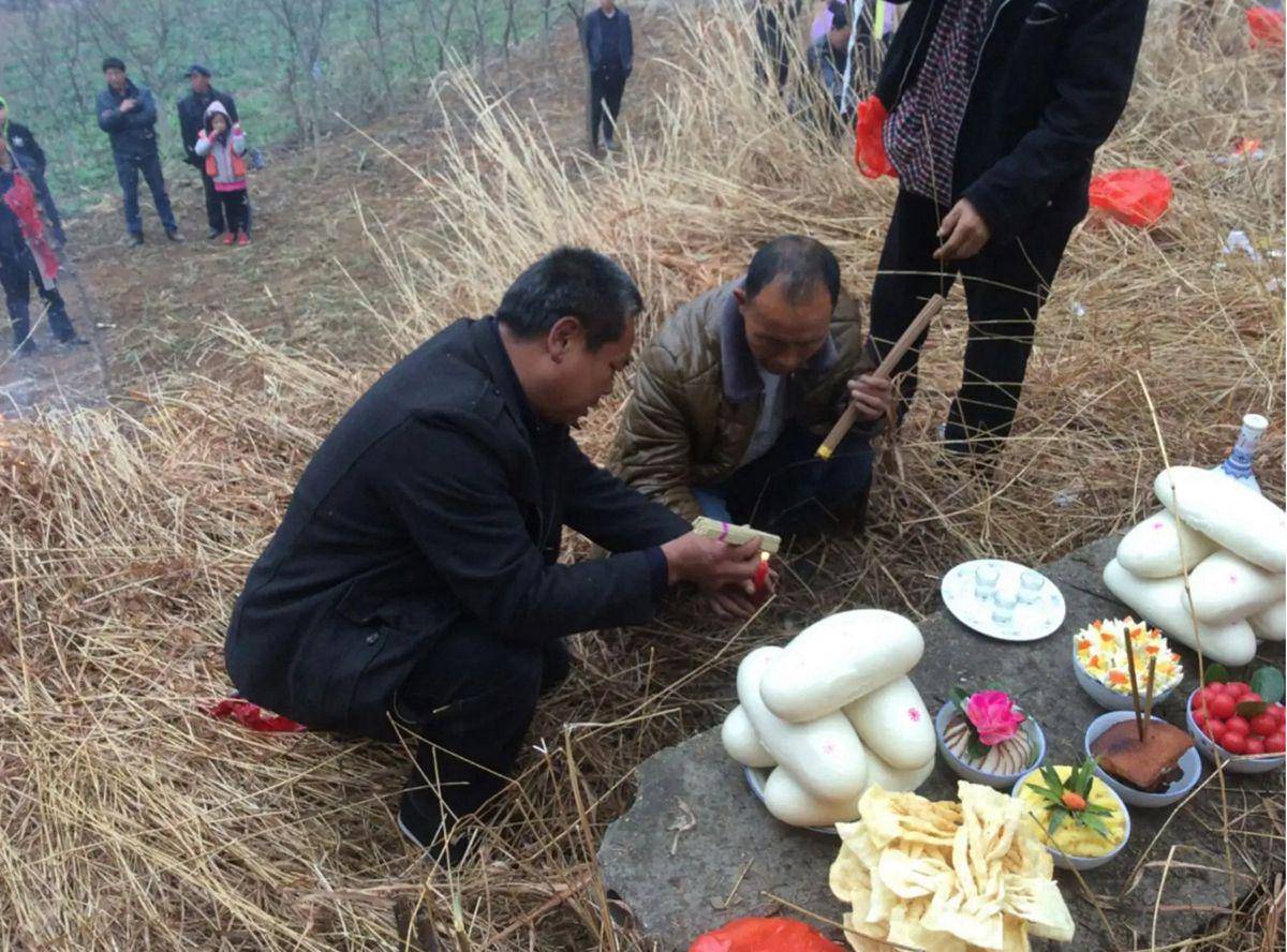 提醒：“清明节上坟有3忌”，详细指哪3忌，子孙后代要服膺在心上