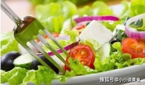 多吃土豆，维生素C是苹果7倍，可营养师说：别和米饭一路吃