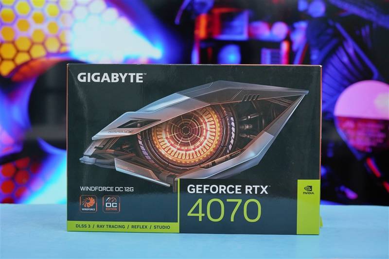 200W就有RTX 3080实力！技嘉RTX 4070风魔OC显卡评测：烤机更高67℃