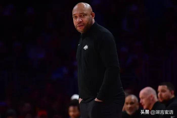 湖人：海外球迷针对阵容轮换给达文·哈姆的建议