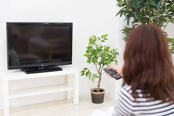 【沙发管家】电视开机加载失败怎么回事？几个简单维修小技巧