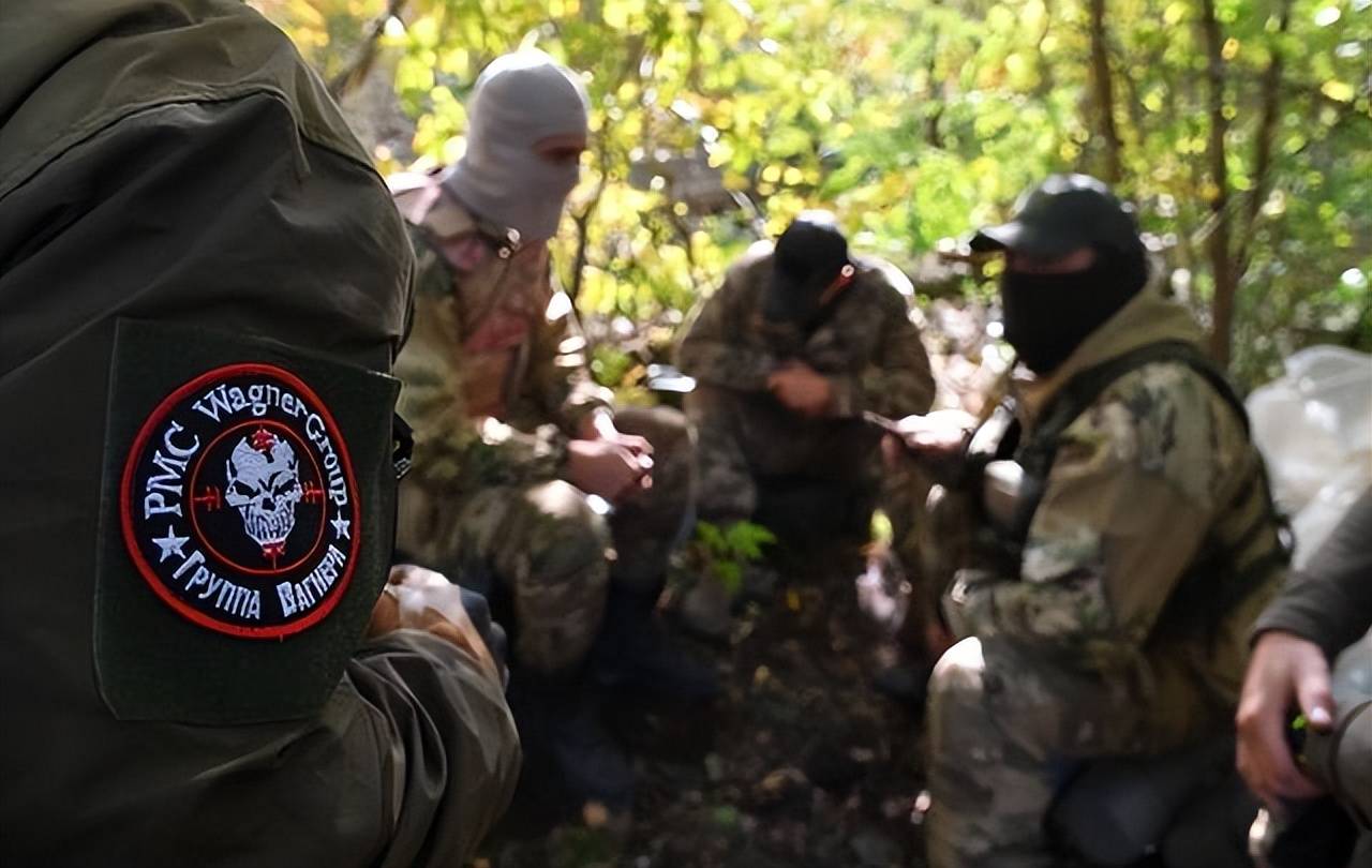 俄称乌武装小组入境突袭 消灭39人，这是在疯狂试探俄的红线？