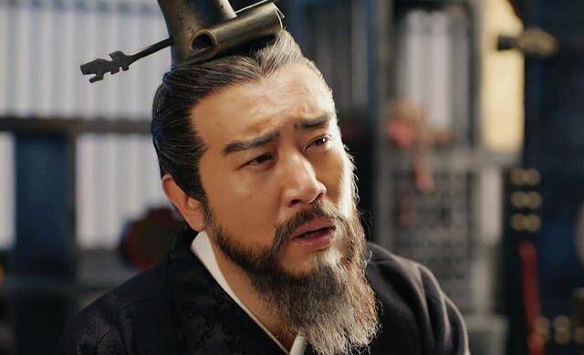 说回于和伟演员本人。能演刘备,能演曹操,能演高剑冯森姜子牙,也能演