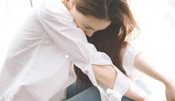 原创宁静自曝曾患严重抑郁症！抑郁症不是矫情，不是无病呻吟