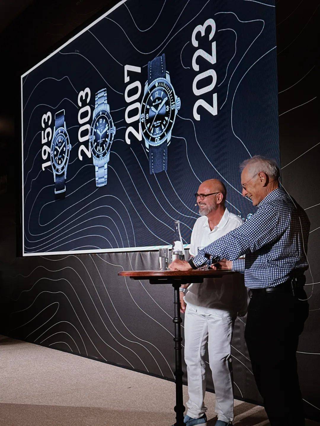 ������ʮ�x�ֳ�������Ʒ!�����Ϸ�,�ͻ��������ĵ�һ���֤����