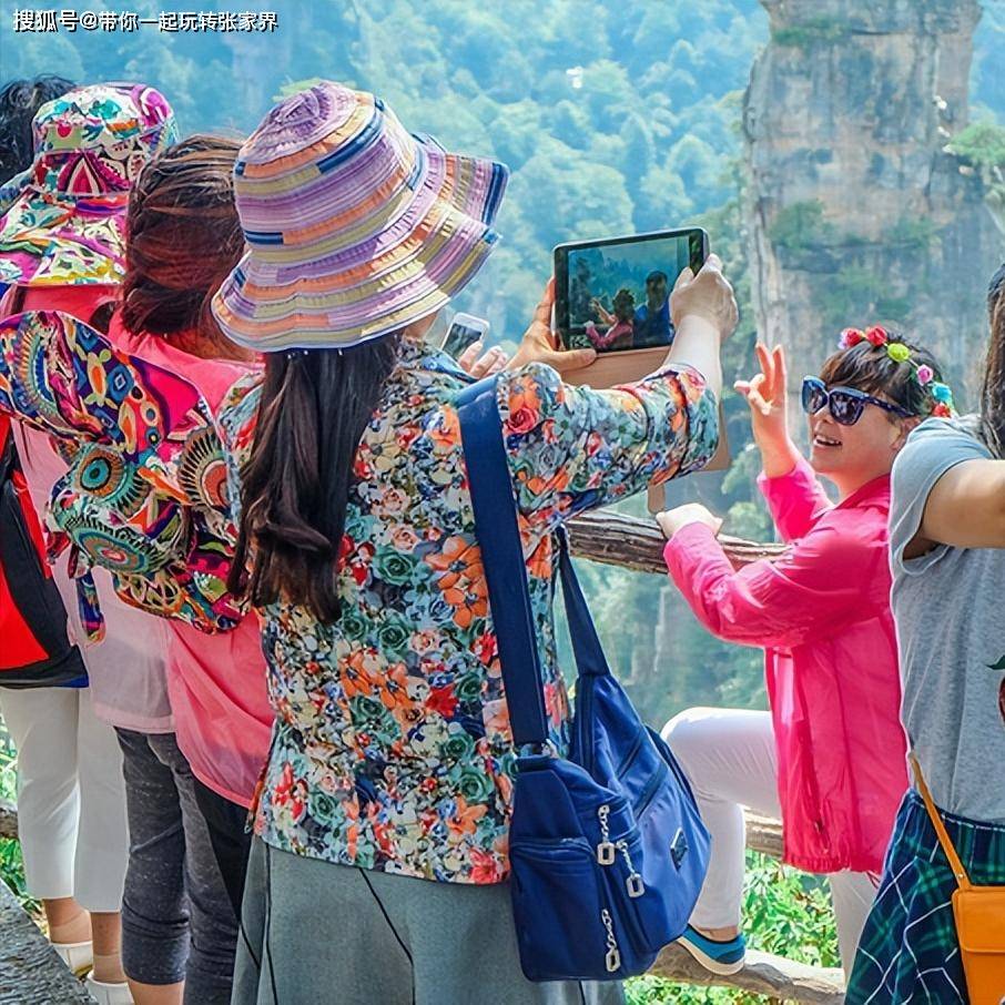 一年一次的家庭旅游季-湖南张家界湘西凤凰古城5日游攻略