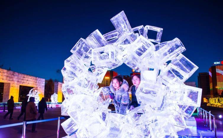 哈尔滨雪乡玩几天合适，哈尔滨雪乡冬天适合玩几天 雪乡旅游攻略