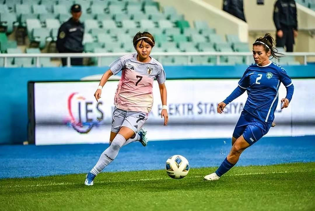 一场2-0！日本或把中国女足做出局，水庆霞被逼入绝境：6分难出线