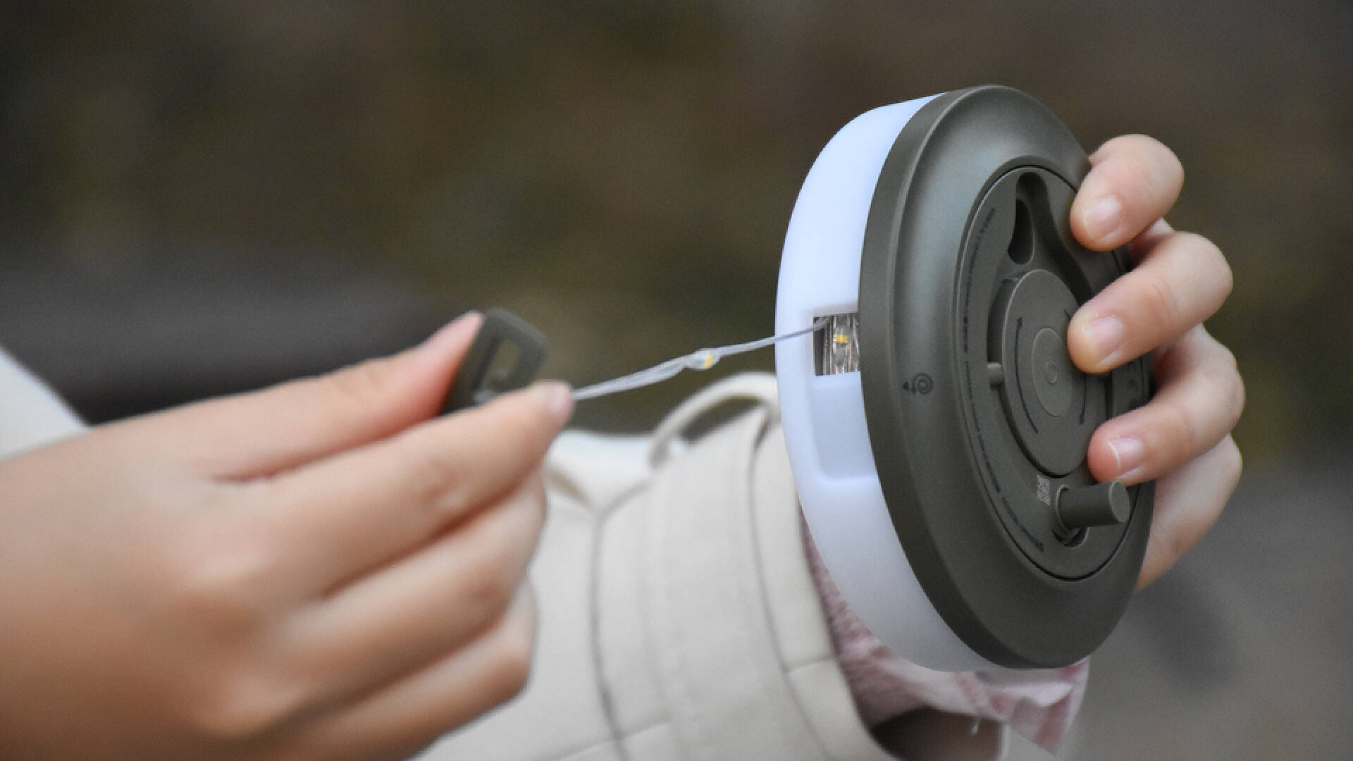 照明氛围二合一露营怎能没有它？开元棋牌试玩纳拓星河露营灯：(图8)