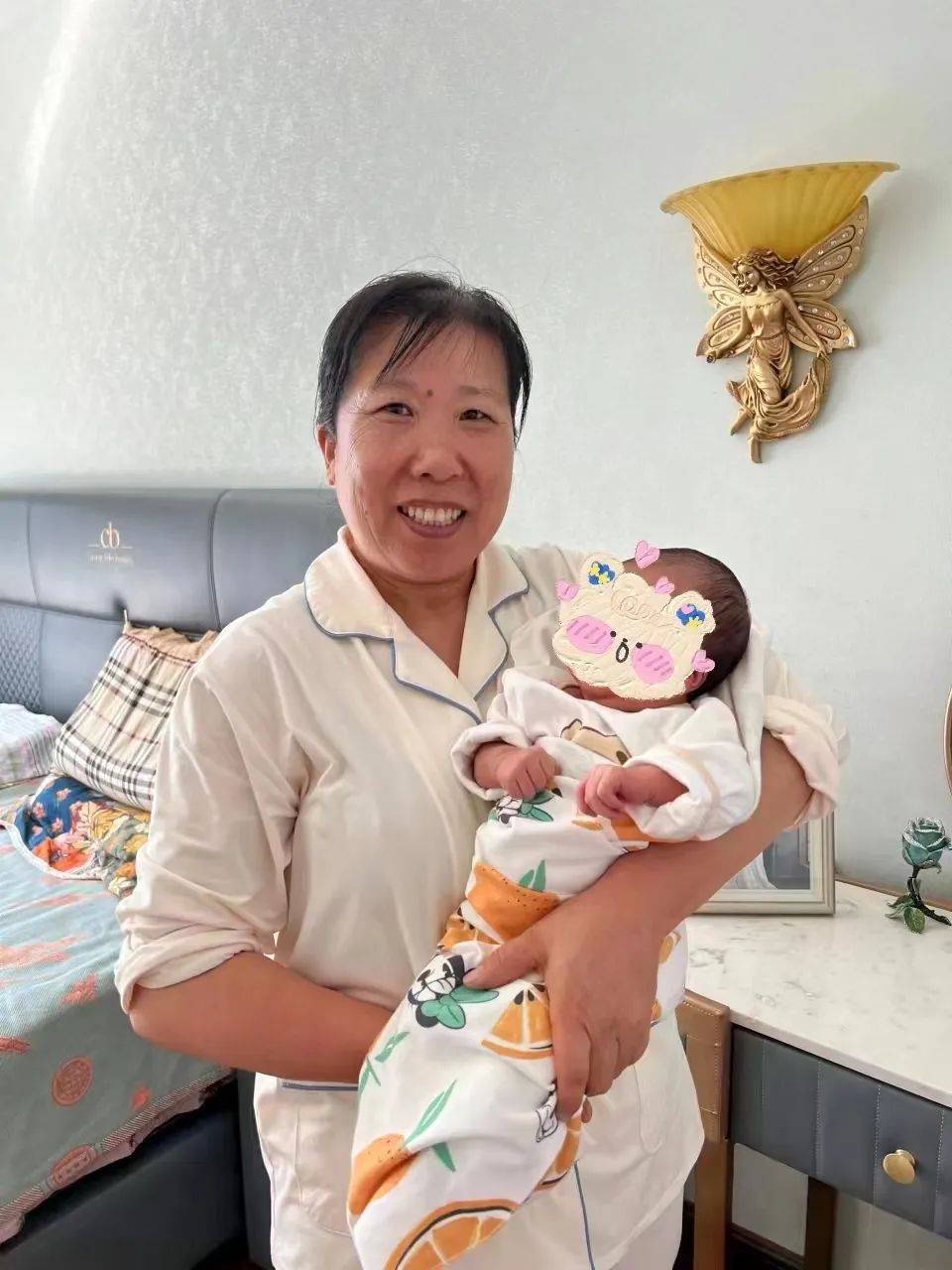 JJB竞技宝入口【山东大嫂·月嫂故事】真诚服务以实际行动彰显月嫂担当(图1)