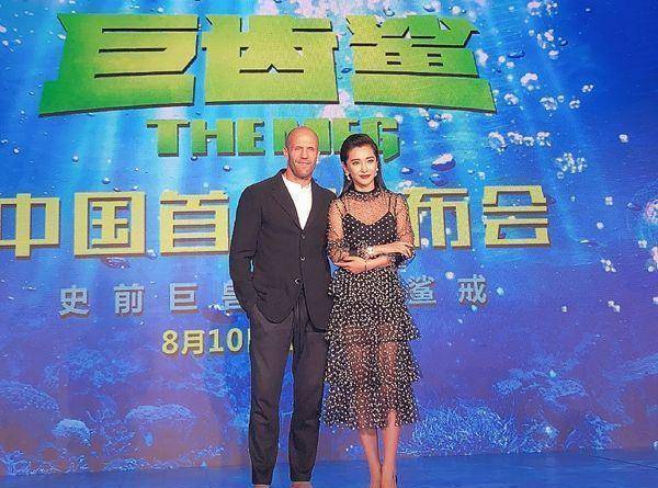 《巨齿鲨》男主角一句话“打脸”多少国内拍戏习惯用替身的演员