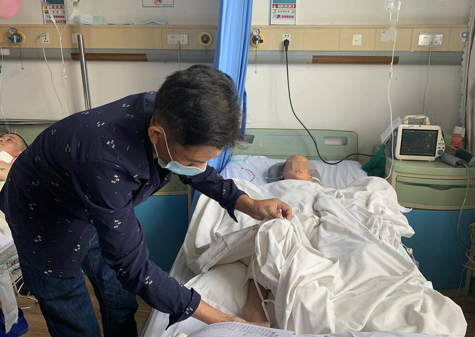 什么原因导致高位截瘫 353ee76a61be4ea29b3250b2816ada99.jpeg