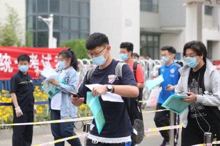 「天津」天津高考英语科目第一次考试今日举行