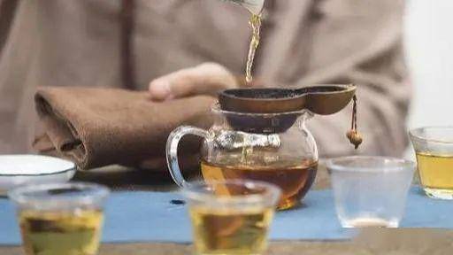 钢琴曲谱共产儿童团歌(2)