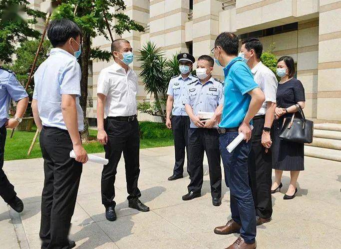 丰泽区委常委,政法委书记邱朝阳一行莅校检查指导返校