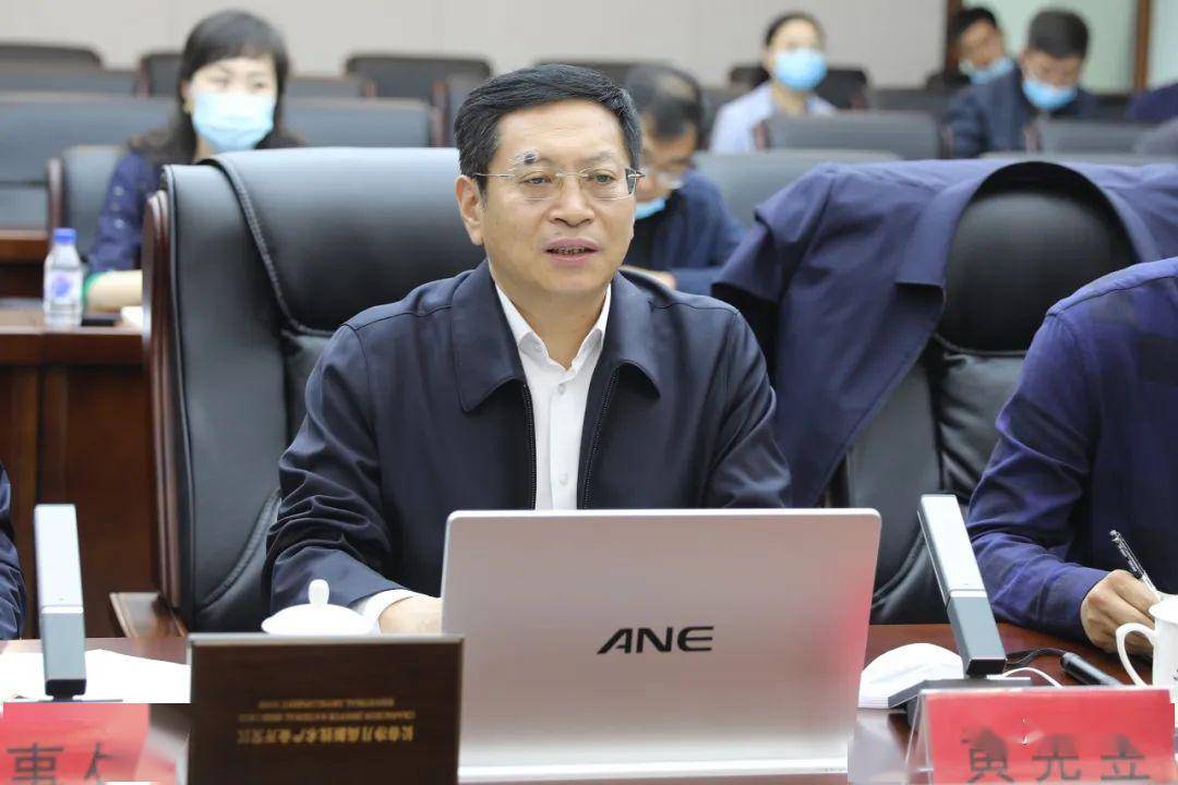 政务|长春市教育局黄宪昱局长一行到净月高新区调研国际影都项目涉及