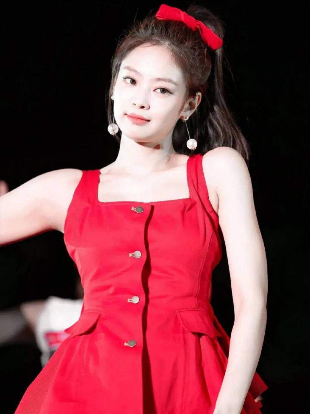 fxtips第一个我就败了!2020年女生完美身材的最新标准