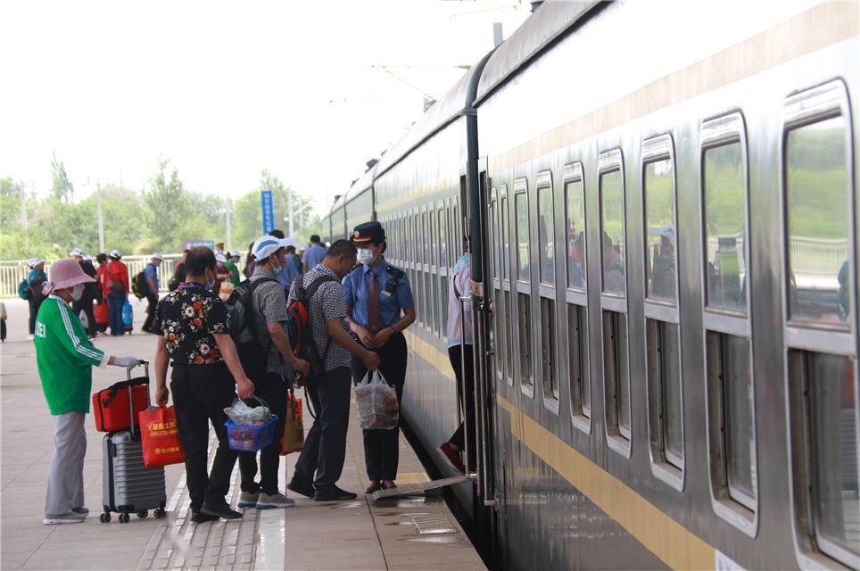 敦煌和玉门GDP_河西四郡 四 敦煌郡(2)