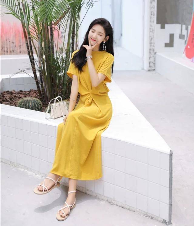 章若楠的甜美文艺穿搭,甜美感十足气质清新