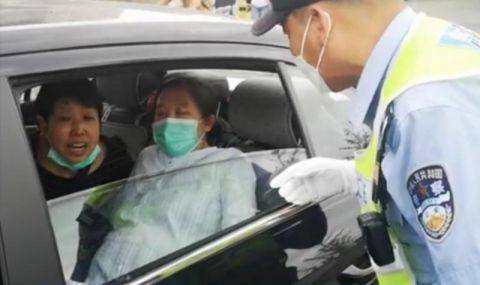 高峰|壹现场丨孕妇早高峰驾车进京突发阵痛 民警一番操作结局暖心