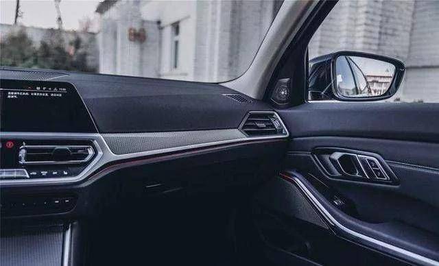 奥迪a4l多久保养一次合适 a1156ac0fab540239d0269e54c900fe0.jpeg