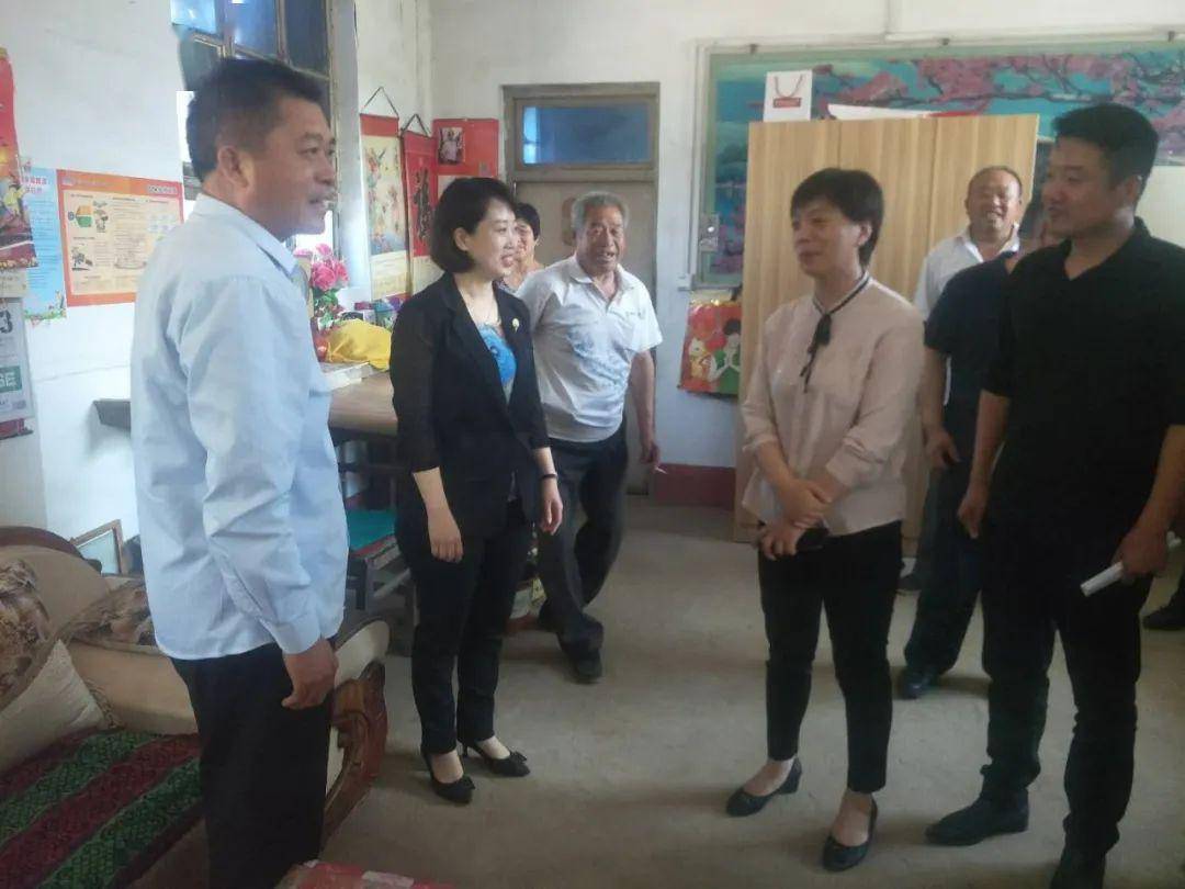济南市残联党组书记孙君涛到平阴县调研指导残疾人脱贫攻坚工作