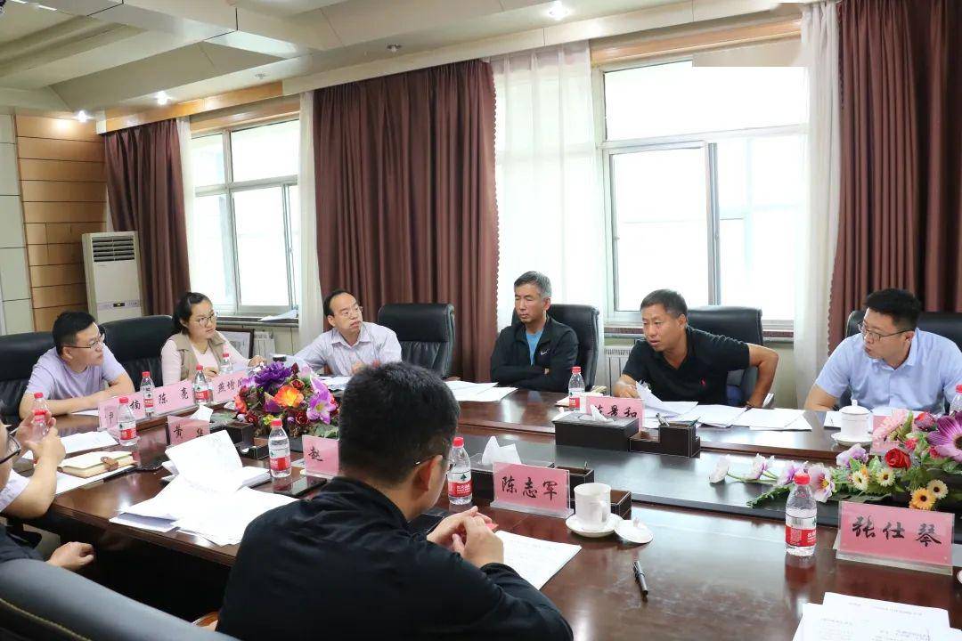 镇人口普查会调度会_人口普查图片(2)
