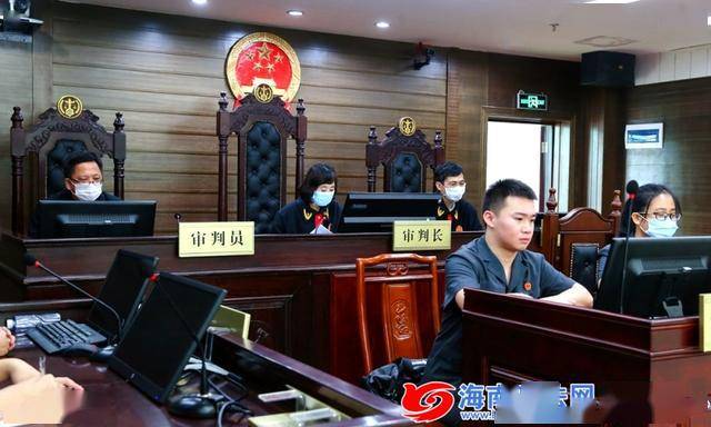三亚中院集中宣判两起涉黑"保护伞"案件_陈某雄