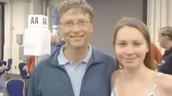 盖茨被曝曾与俄美少女发生婚外情,这次还会被敲诈吗?
