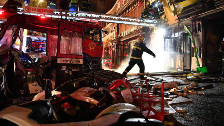 宁夏银川烧烤店爆炸事故9名责任人已被控制,你支持对其从重惩罚吗?