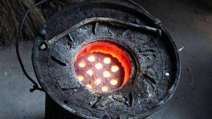 你支持严格禁止农村地区烧炭取暖吗?