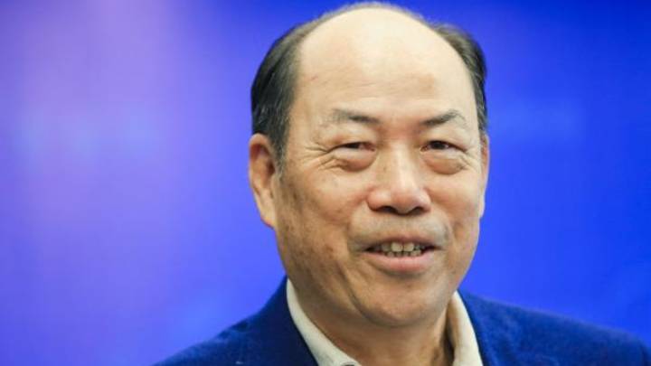 碧桂园主席杨国强辞任公司主席及执行董事职务,原因是什么?